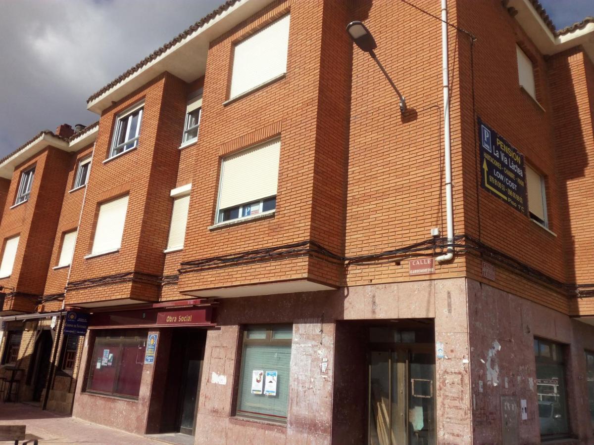 Apartamento Pension La Via Lactea Hotel Fromista Bagian luar foto
