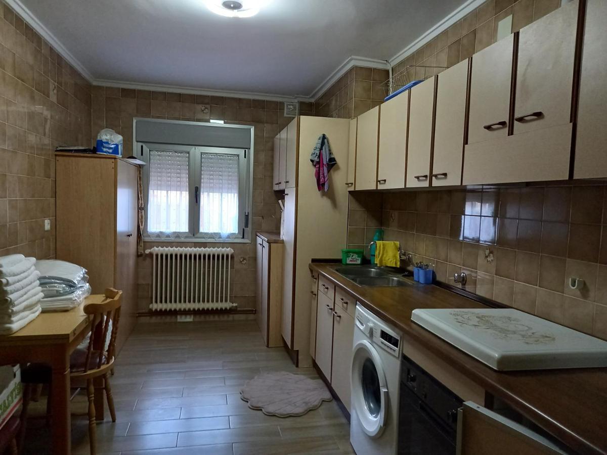 Apartamento Pension La Via Lactea Hotel Fromista Bagian luar foto